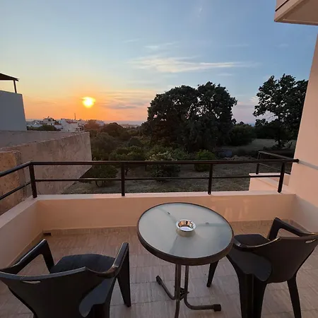 Silver View House